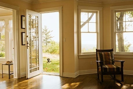 Bright and sunny living room with new windows Bright and sunny living room with new windows